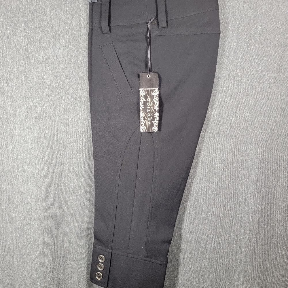 Vertigo Paris Black Capri - Size 4
